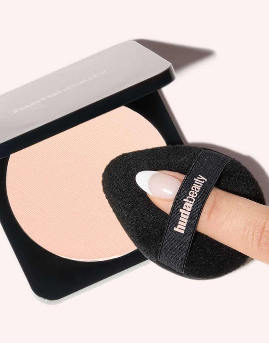 Huda Beauty Easy Bake Pressed Powder