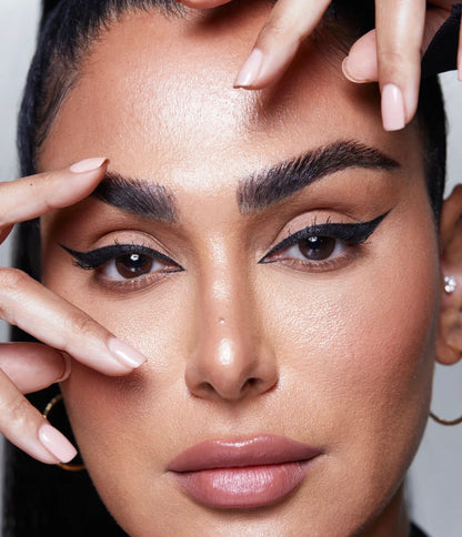Huda Beauty LIFE LINER QUICK 'N EASY PRECISION LIQUID EYE LINER