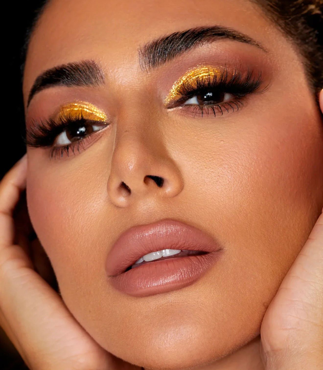 Huda Beauty Empowered Eyeshadow Palette